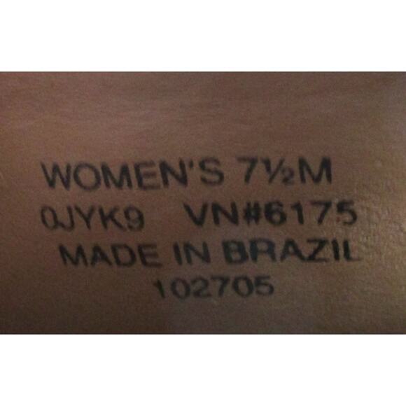 LL Bean Women's Brown Pull On High Heel Ankle Boots Size 7.5M - Picture 10 of 10